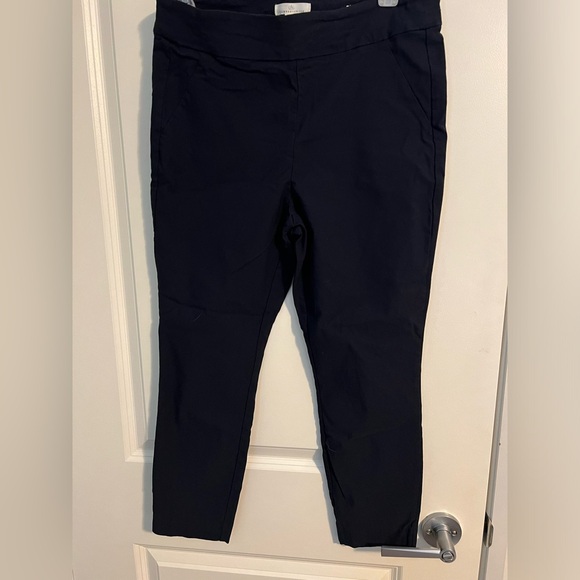 2 rw&co capris - Picture 2 of 4